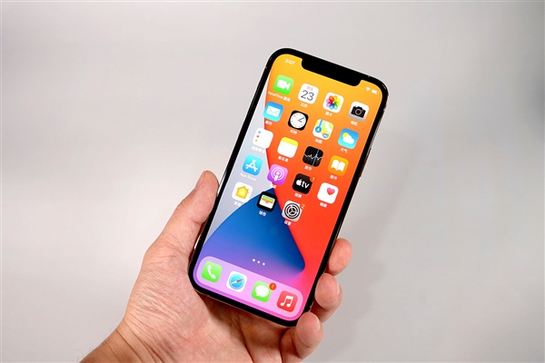 凌河苹果手机维修分享iOS 14.2修订版已到，专属iPhone 12系列 